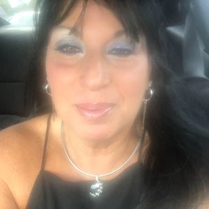 Meet your Posher, Theresa